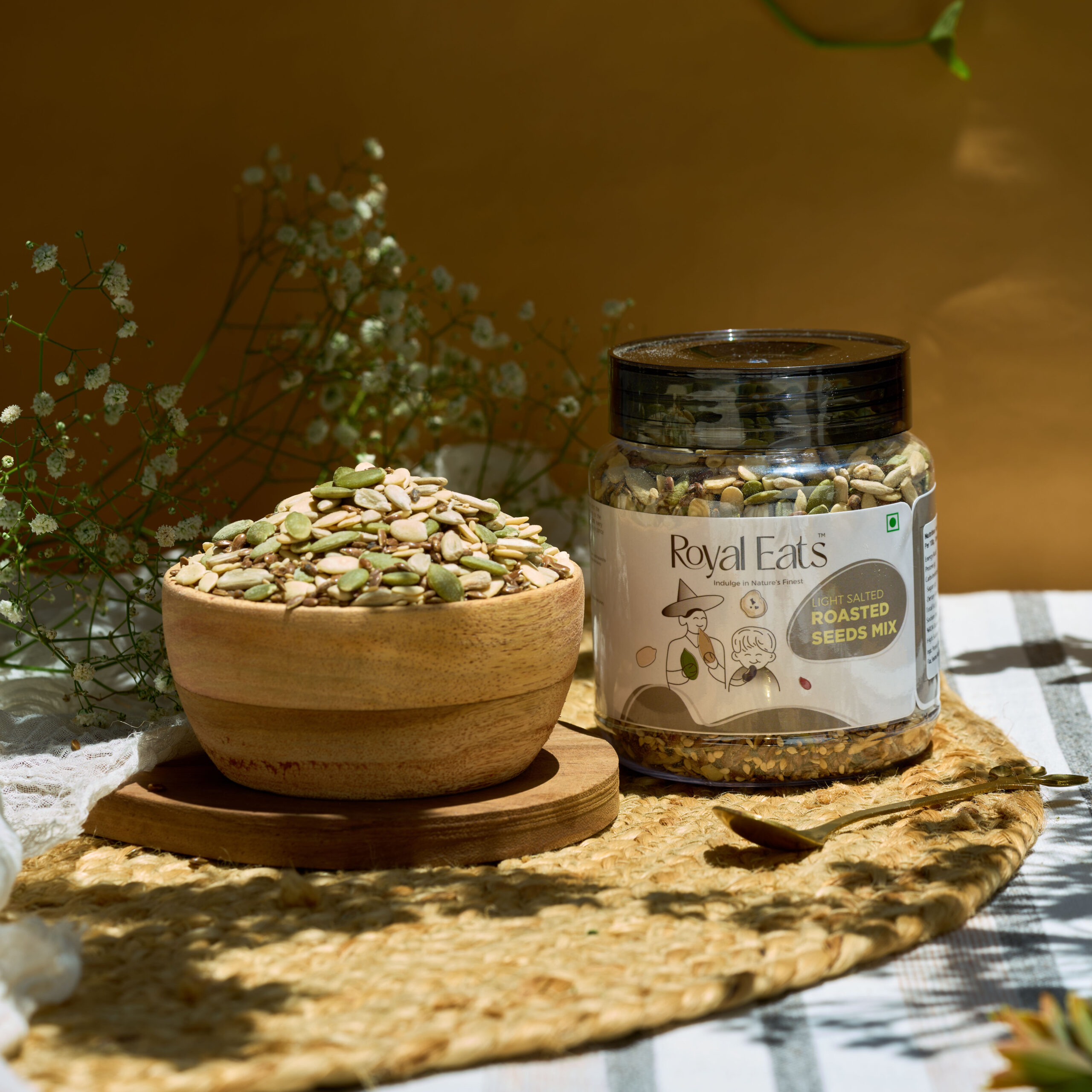 Light Salted Roasted Seeds Mix